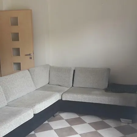 Luxury * Лоутраки